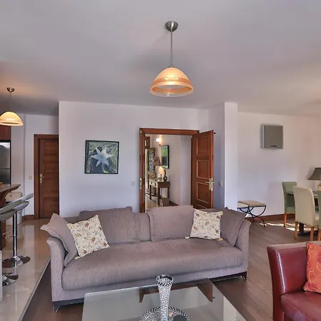 Villa Isinda, Town Centre Kaş