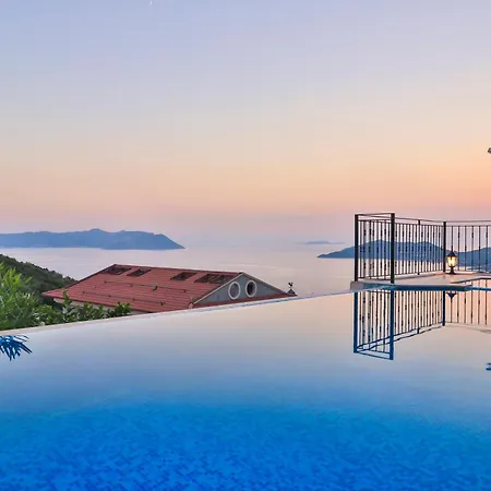 Isinda, Town Centre Kas